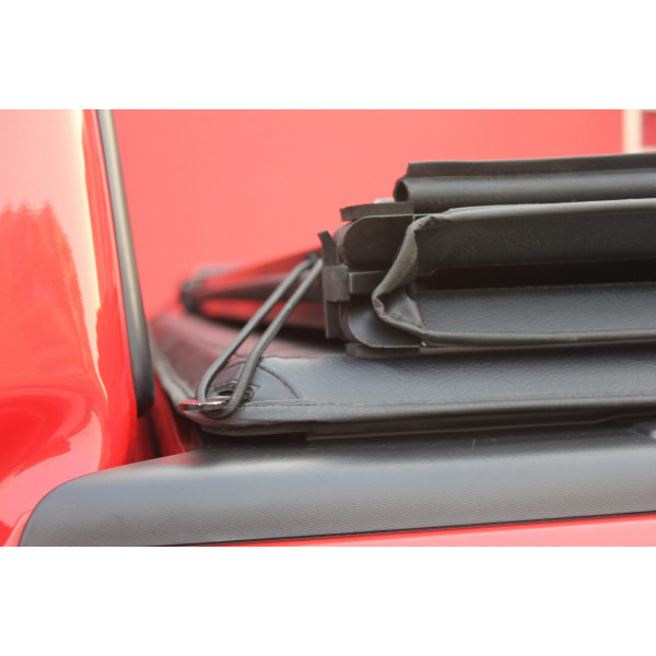 14-18 5-1/2 ft Toyota Tundra Tonneau Cover