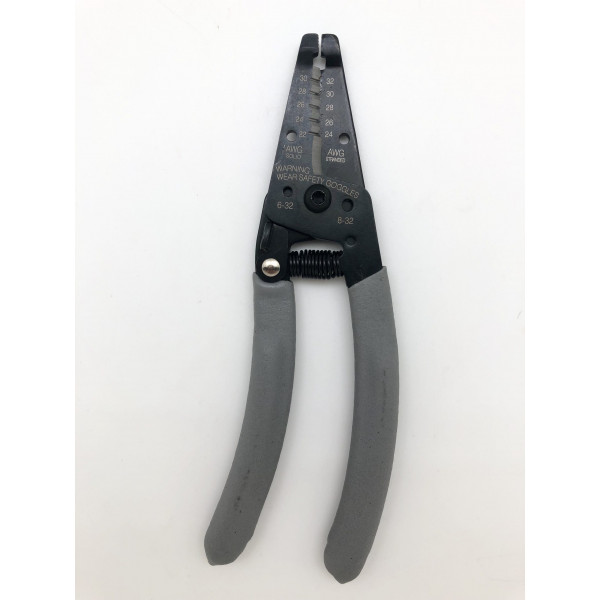 20 to 32 Gauge Wire Stripper and Cutter