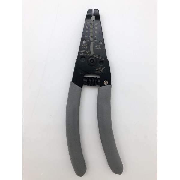 20 to 32 Gauge Wire Stripper and Cutter