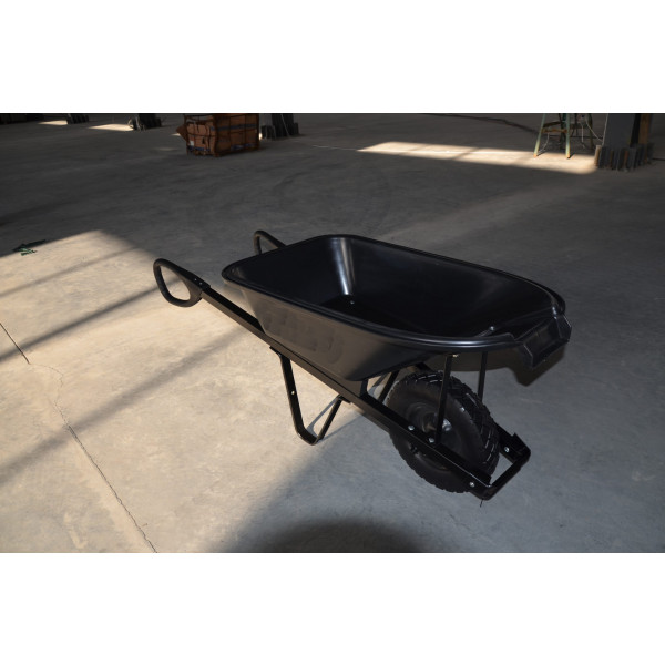 6.0 CU. FT Ez Pour Wheelbarrow