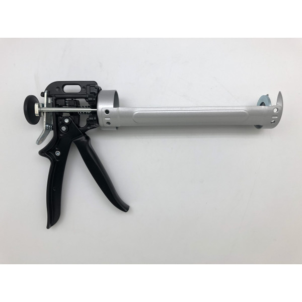 Pro Drip Free Caulking Gun